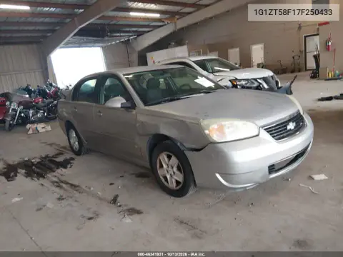 1G1ZT58F17F250433 — 2007 Chevrolet Malibu, Сзади, фото до ремонта