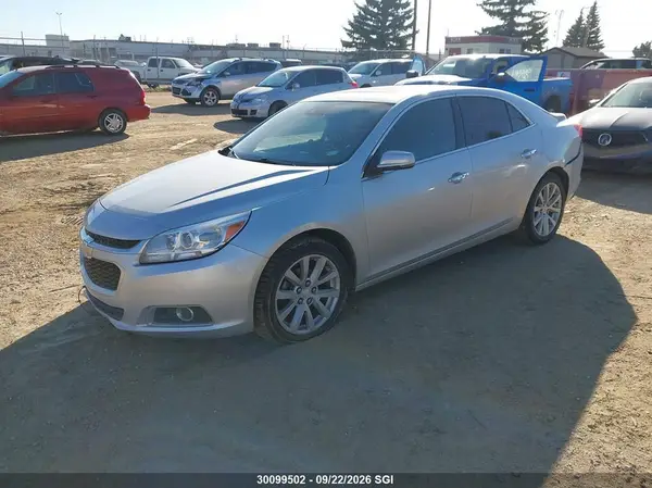 1G11E5SA3GU148390 — 2016 Chevrolet Malibu, фото 2 с аукциона IAAI 25.09.2026, Правый бок