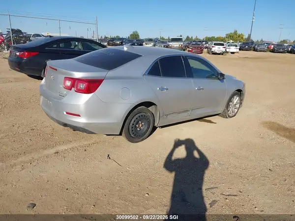 1G11E5SA3GU148390 — 2016 Chevrolet Malibu, фото 4 с аукциона IAAI 25.09.2026, Правый бок