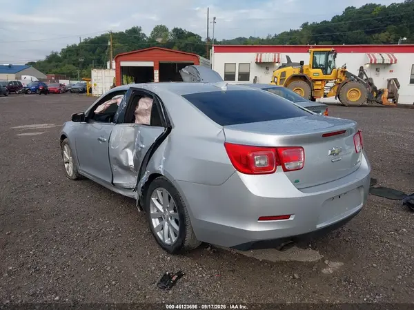 1G11E5SA9GF133493 — 2016 Chevrolet Malibu, фото 3 с аукциона IAAI 13.10.2026, Левый бок