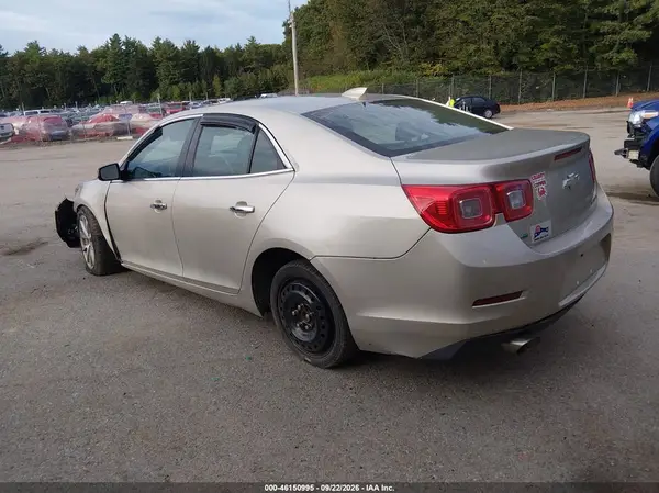 1G11E5SA6GF109233 — 2016 Chevrolet Malibu, фото 3 с аукциона IAAI, Передняя часть