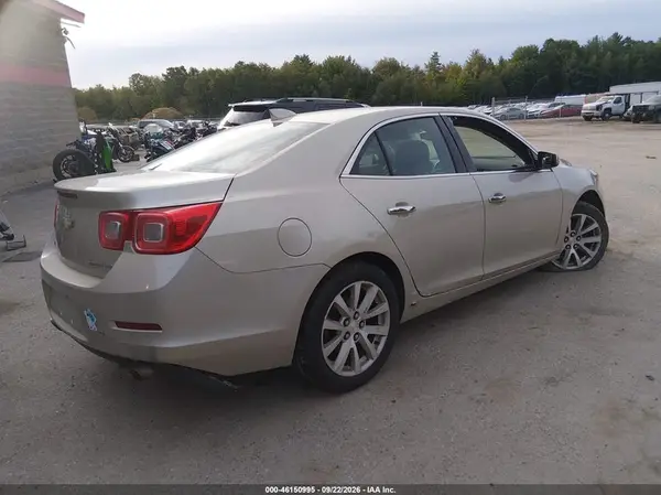1G11E5SA6GF109233 — 2016 Chevrolet Malibu, фото 4 с аукциона IAAI, Передняя часть