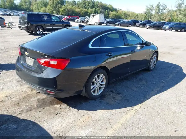 1G1ZE5ST7GF317576 — 2016 Chevrolet Malibu, фото 4 с аукциона IAAI 05.10.2026, Естественный износ