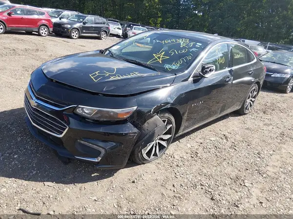 1G1ZF5SX7GF184642 — 2016 Chevrolet Malibu, фото 2 с аукциона IAAI, Передняя и задняя части