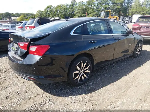 1G1ZF5SX7GF184642 — 2016 Chevrolet Malibu, фото 4 с аукциона IAAI, Передняя и задняя части