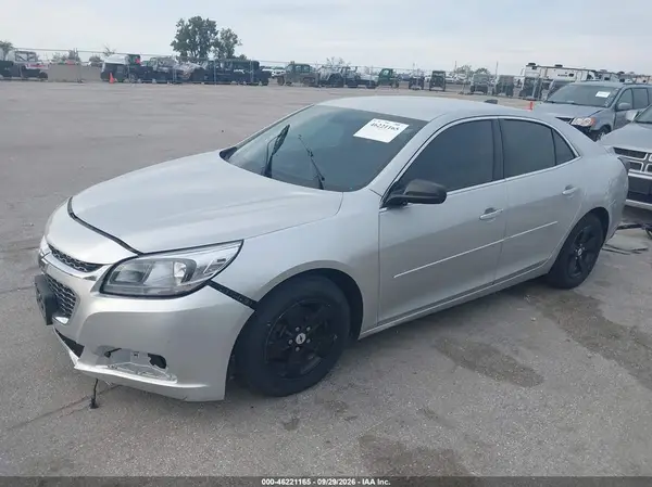 1G11B5SA2GF116222 — 2016 Chevrolet Malibu, фото 2 с аукциона IAAI, Передняя часть