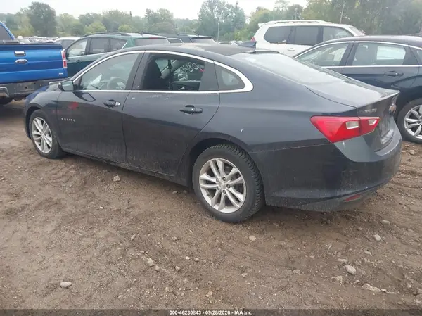 1G1ZE5ST7GF308747 — 2016 Chevrolet Malibu, фото 3 с аукциона IAAI, Естественный износ