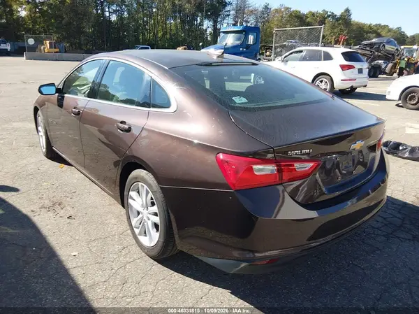 1G1ZE5ST2GF315850 — 2016 Chevrolet Malibu, фото 3 с аукциона IAAI, Естественный износ