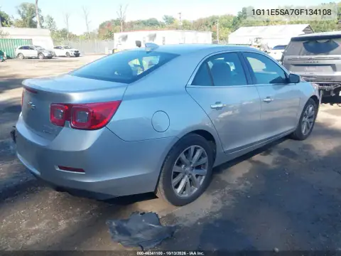 1G11E5SA7GF134108 — 2016 Chevrolet Malibu, фото 5 с аукциона IAAI, Сзади слева