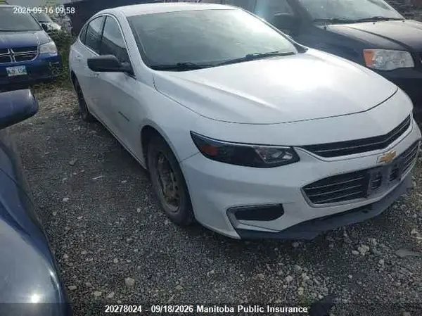 1G1ZB5ST7HF110924 — 2017 Chevrolet Malibu, Передняя часть слева (Left Front), фото до ремонта