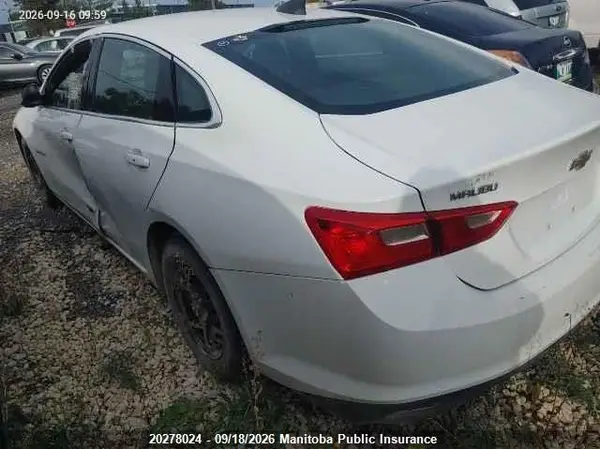 1G1ZB5ST7HF110924 — 2017 Chevrolet Malibu, фото 3 с аукциона IAAI 29.09.2026, Передняя часть слева