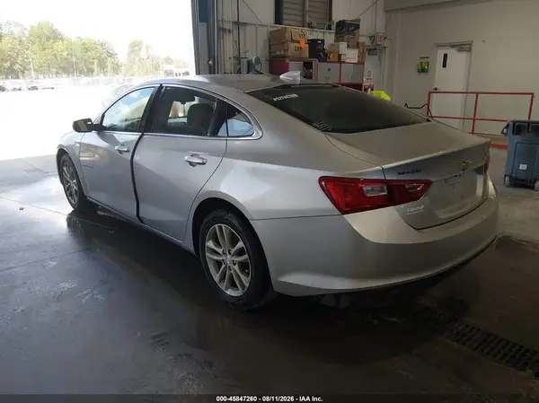 1G1ZE5ST5HF205909 — 2017 Chevrolet Malibu, фото 3 с аукциона IAAI 28.09.2026, Естественный износ