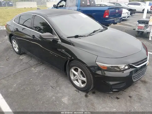 1G1ZB5ST6HF195092 — 2017 Chevrolet Malibu, Передняя часть (Front End), фото до ремонта