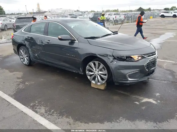 1G1ZH5SX8HF164542 — 2017 Chevrolet Malibu, Правый бок (Right Side), фото до ремонта