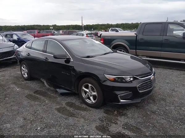 1G1ZB5ST8HF255602 — 2017 Chevrolet Malibu, Задняя часть (Rear), фото до ремонта