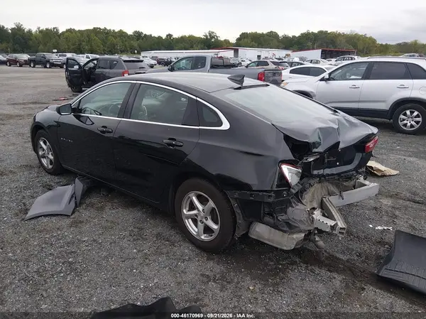 1G1ZB5ST8HF255602 — 2017 Chevrolet Malibu, фото 3 с аукциона IAAI 05.10.2026, Задняя часть