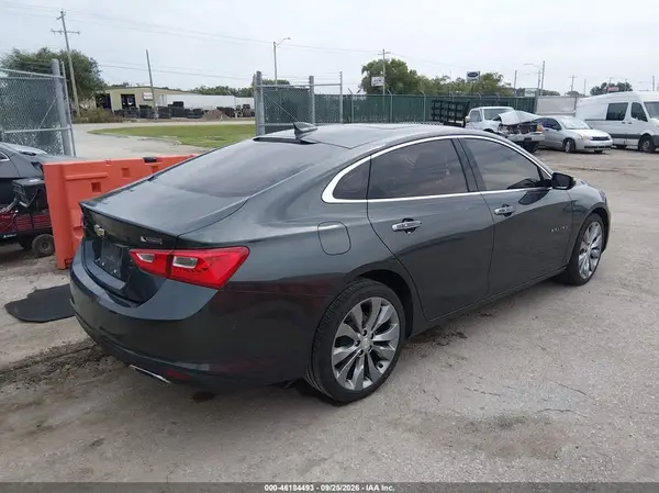 1G1ZH5SX8HF109394 — 2017 Chevrolet Malibu, фото 4 с аукциона IAAI, Град