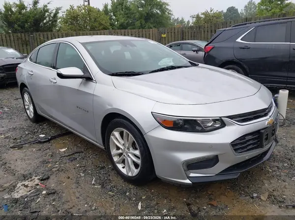1G1ZE5ST4HF118227 — 2017 Chevrolet Malibu, Естественный износ (Normal Wear & Tear), фото до ремонта