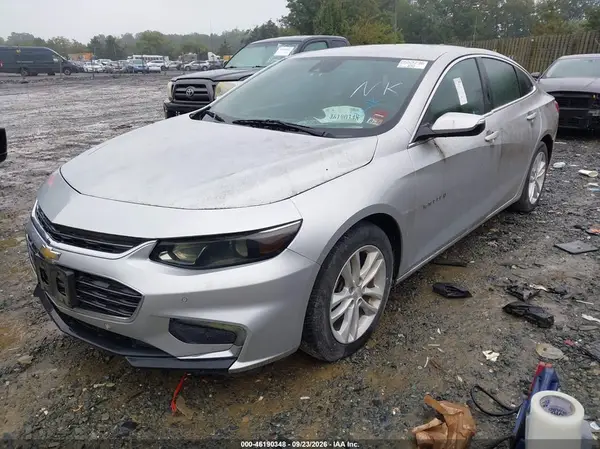 1G1ZE5ST4HF118227 — 2017 Chevrolet Malibu, фото 2 с аукциона IAAI, Естественный износ