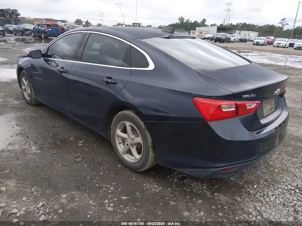 1G1ZB5ST4HF193194 — 2017 Chevrolet Malibu, фото 3 с аукциона IAAI, Передняя часть