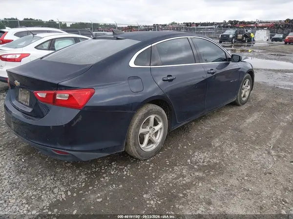 1G1ZB5ST4HF193194 — 2017 Chevrolet Malibu, фото 4 с аукциона IAAI, Передняя часть
