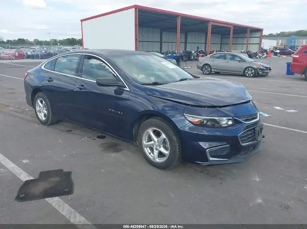 1G1ZB5ST1HF246028 — 2017 Chevrolet Malibu, Передняя часть (Front End), фото до ремонта