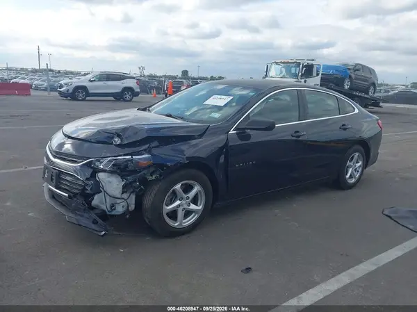 1G1ZB5ST1HF246028 — 2017 Chevrolet Malibu, фото 2 с аукциона IAAI, Передняя часть
