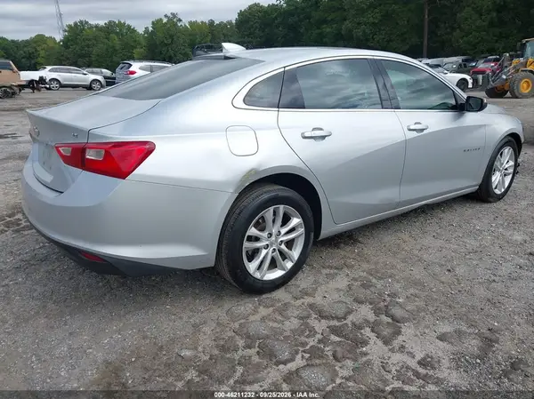 1G1ZE5ST3HF181366 — 2017 Chevrolet Malibu, фото 4 с аукциона IAAI, Передняя часть