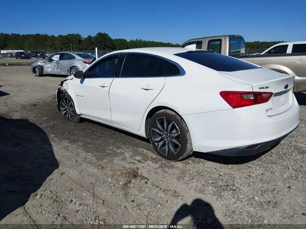 1G1ZE5ST5HF273062 — 2017 Chevrolet Malibu, фото 3 с аукциона IAAI, Передняя часть