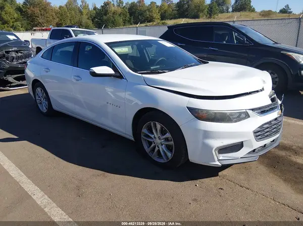 1G1ZE5ST6HF174511 — 2017 Chevrolet Malibu, Передняя часть (Front End), фото до ремонта