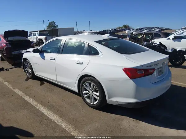 1G1ZE5ST6HF174511 — 2017 Chevrolet Malibu, фото 3 с аукциона IAAI, Передняя часть