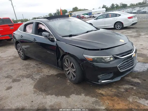 1G1ZE5ST4HF103680 — 2017 Chevrolet Malibu, Передняя часть (Front End), фото до ремонта