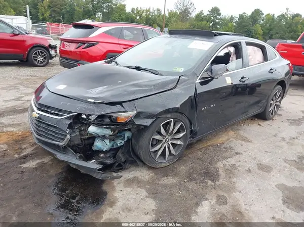 1G1ZE5ST4HF103680 — 2017 Chevrolet Malibu, фото 2 с аукциона IAAI, Передняя часть
