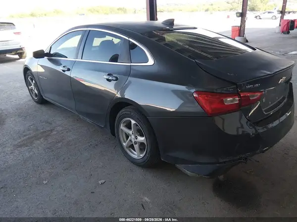 1G1ZB5ST8HF181047 — 2017 Chevrolet Malibu, фото 3 с аукциона IAAI, Левый бок