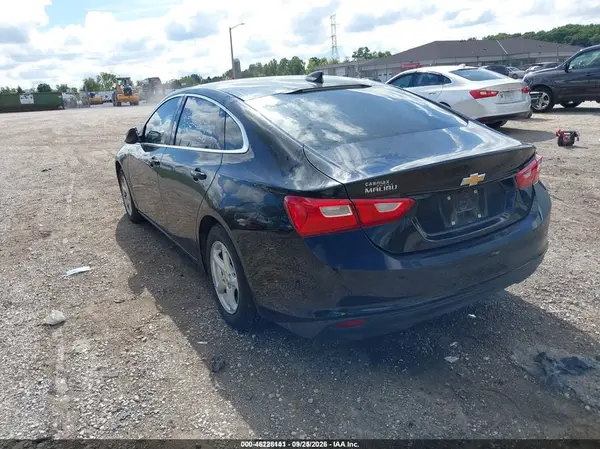 1G1ZB5ST0HF130173 — 2017 Chevrolet Malibu, фото 3 с аукциона IAAI, REPOSSESSION