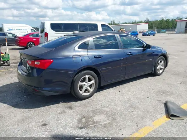 2017 CHEVROLET MALIBU VIN 1G1ZB5ST3HF145878 фото 4