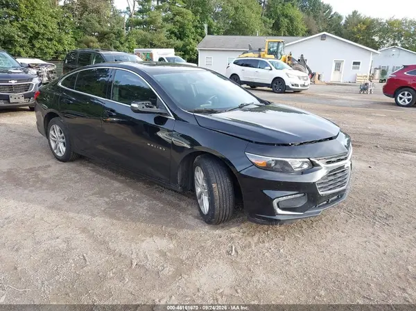 1G1ZD5ST6JF169690 — 2018 Chevrolet Malibu, Передняя часть (Front End), фото до ремонта