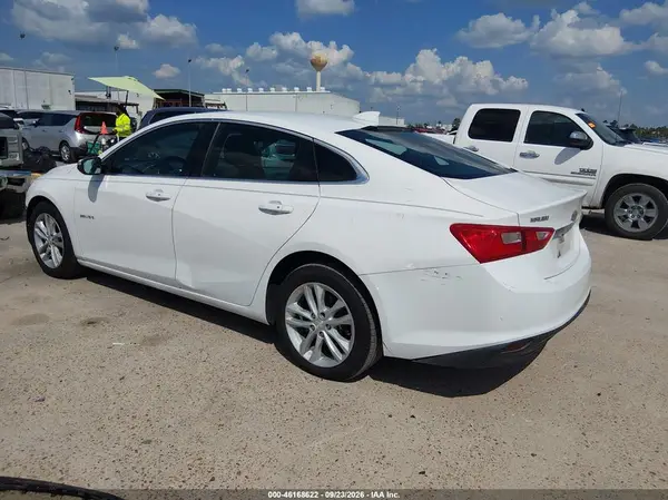 1G1ZD5STXJF232533 — 2018 Chevrolet Malibu, фото 3 с аукциона IAAI, Передняя часть