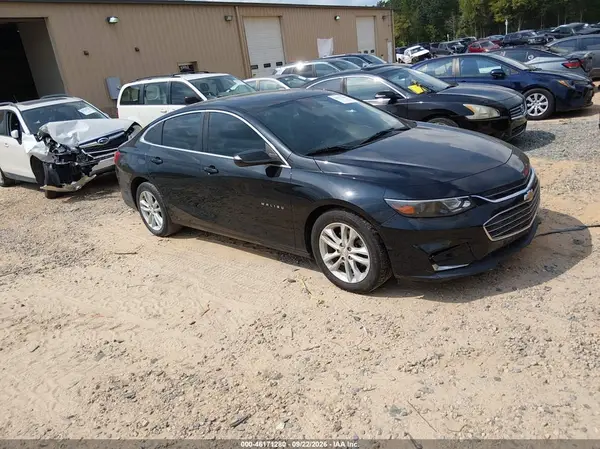1G1ZD5ST4JF266614 — 2018 Chevrolet Malibu, Задняя часть (Rear), фото до ремонта