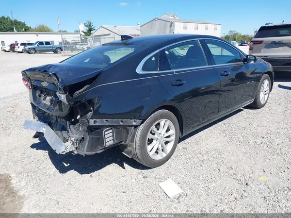 1G1ZD5ST9JF111458 — 2018 Chevrolet Malibu, фото 4 с аукциона IAAI, Задняя часть