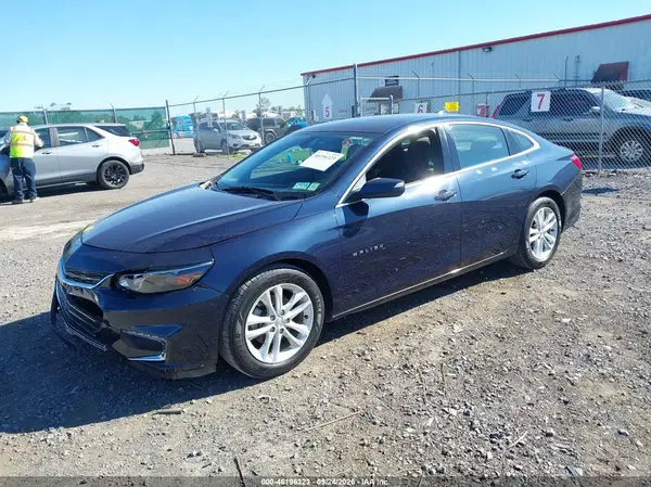 2018 CHEVROLET MALIBU VIN 1G1ZD5ST1JF124270 фото 2