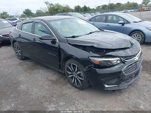 1G1ZD5ST5JF114048 — 2018 Chevrolet Malibu, Передняя часть (Front End), фото до ремонта