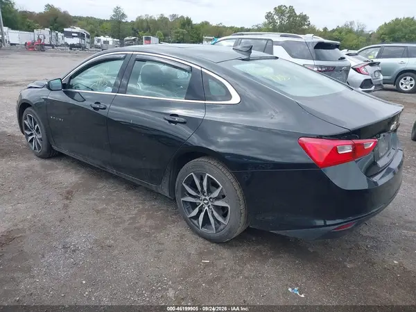 2018 CHEVROLET MALIBU VIN 1G1ZD5ST5JF114048 фото 3