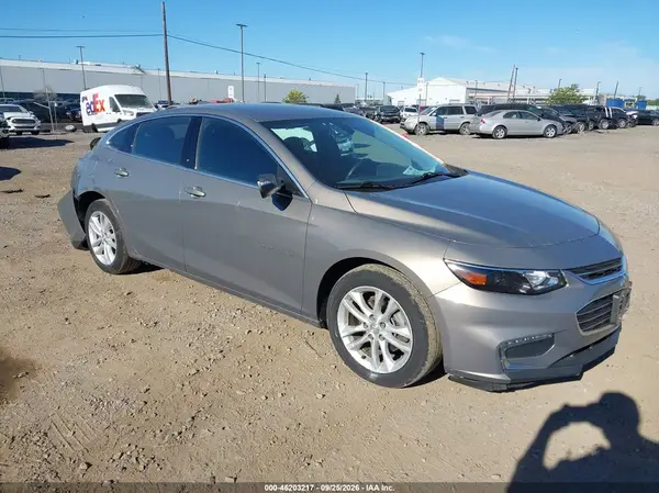1G1ZD5ST3JF116798 — 2018 Chevrolet Malibu, Задняя часть (Rear), фото до ремонта