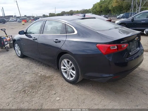 1G1ZD5ST3JF109799 — 2018 Chevrolet Malibu, фото 3 с аукциона IAAI, Передняя часть справа