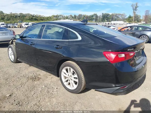 1G1ZD5ST6JF199398 — 2018 Chevrolet Malibu, фото 3 с аукциона IAAI, Передняя часть