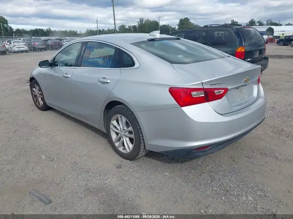 1G1ZD5STXJF230796 — 2018 Chevrolet Malibu, фото 3 с аукциона IAAI, Передняя часть