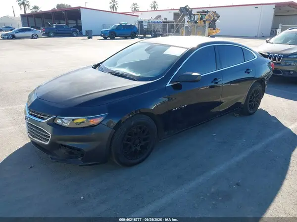 1G1ZB5ST4JF111051 — 2018 Chevrolet Malibu, фото 2 с аукциона IAAI, Задняя часть