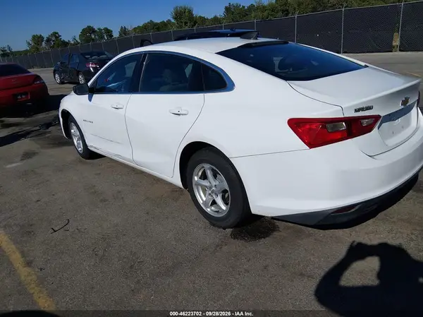 1G1ZB5ST1JF189822 — 2018 Chevrolet Malibu, фото 3 с аукциона IAAI, LEFT & RIGHT SIDE