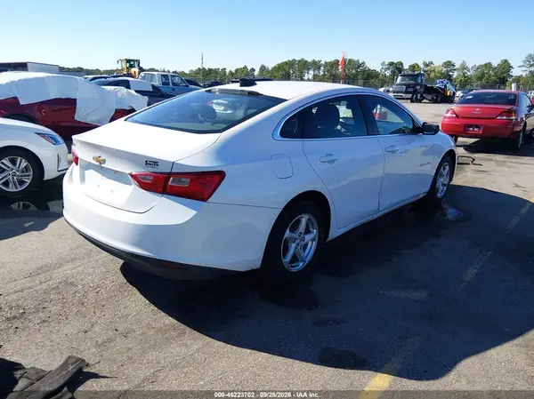 1G1ZB5ST1JF189822 — 2018 Chevrolet Malibu, фото 4 с аукциона IAAI, LEFT & RIGHT SIDE